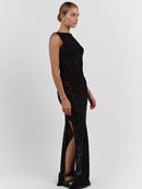 Vestido Longo em Crochê Vazado com Fenda Lateral – Filipa